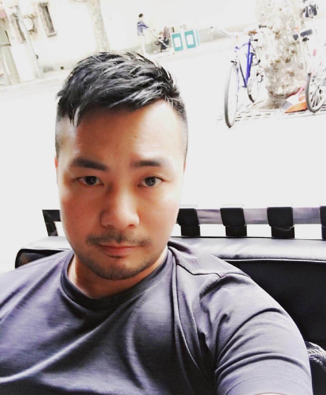 刘江平的第二张照片--上海残疾人相亲网
