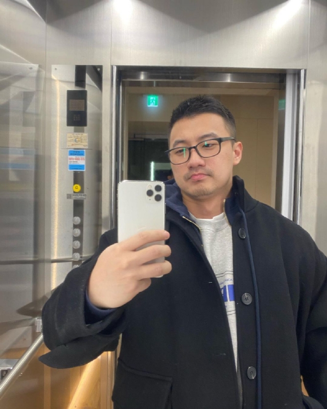 马甲线的第一张照片--上海残疾人相亲网