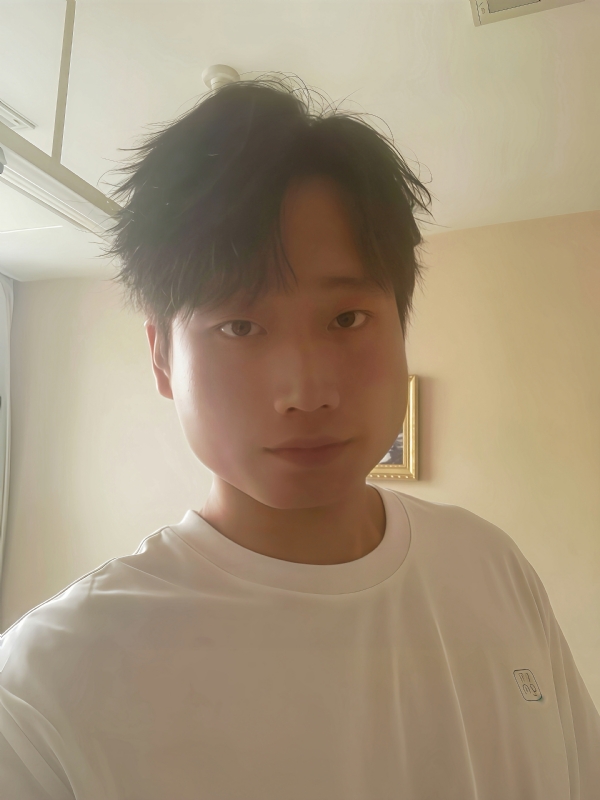 阿彤的第一张照片--上海残疾人相亲网